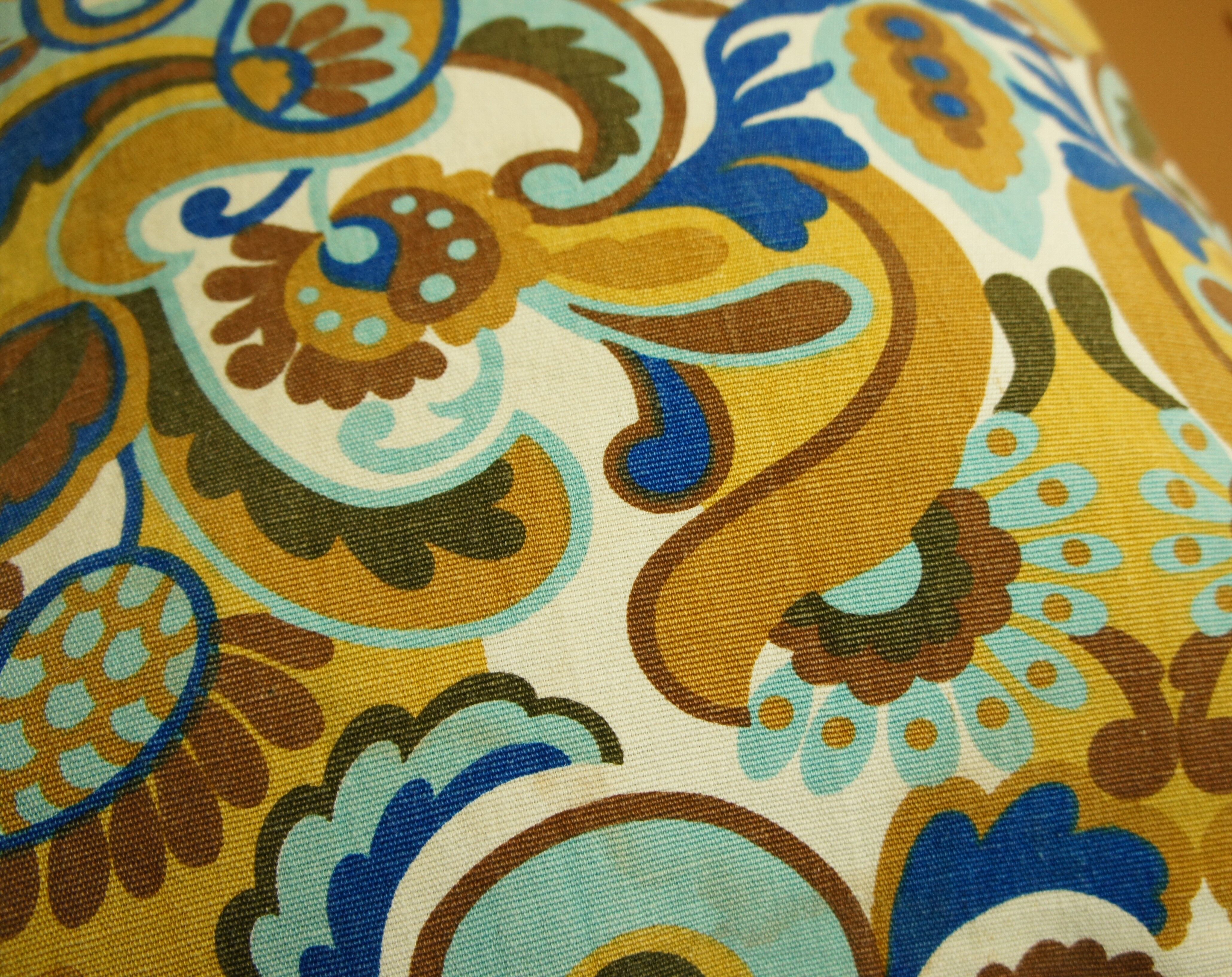Vintage cushion 60s