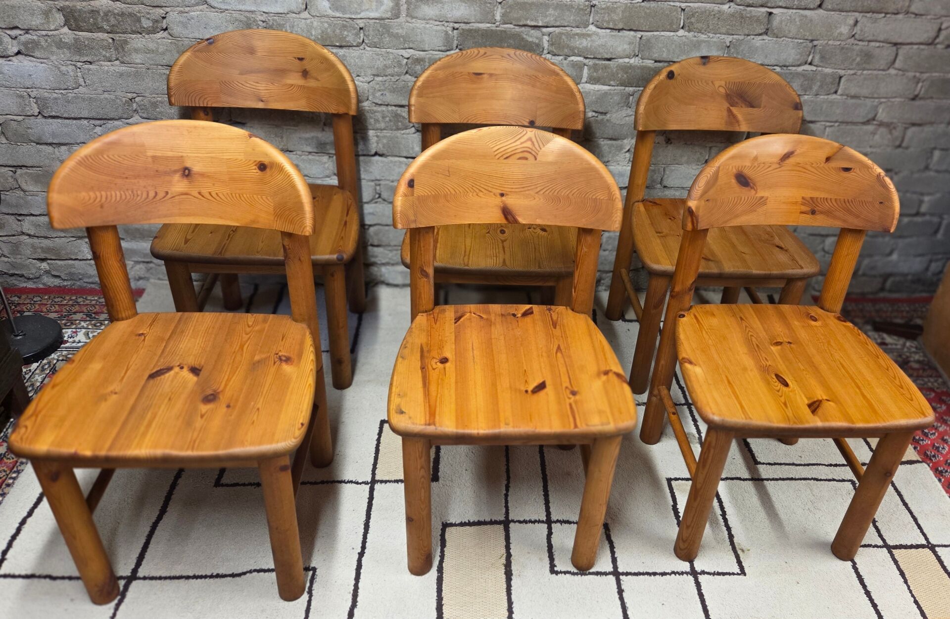 Set of 6 Rainer Daumiller chairs in solid pine – 1970s