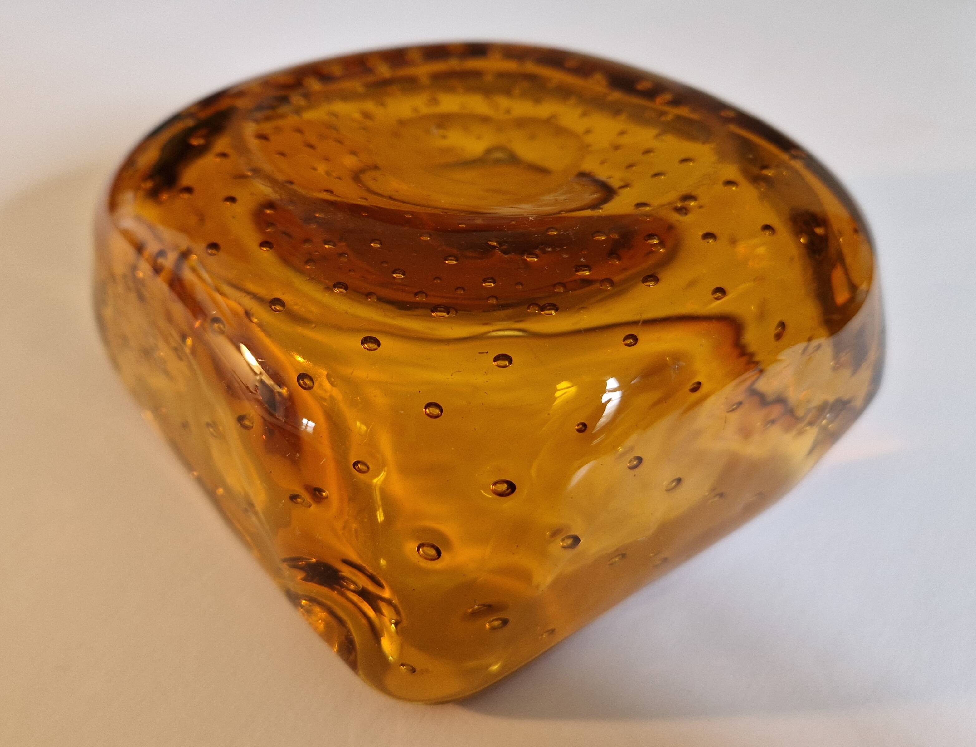 Bol cendrier verre bulle ambré italien Murano circa 1960