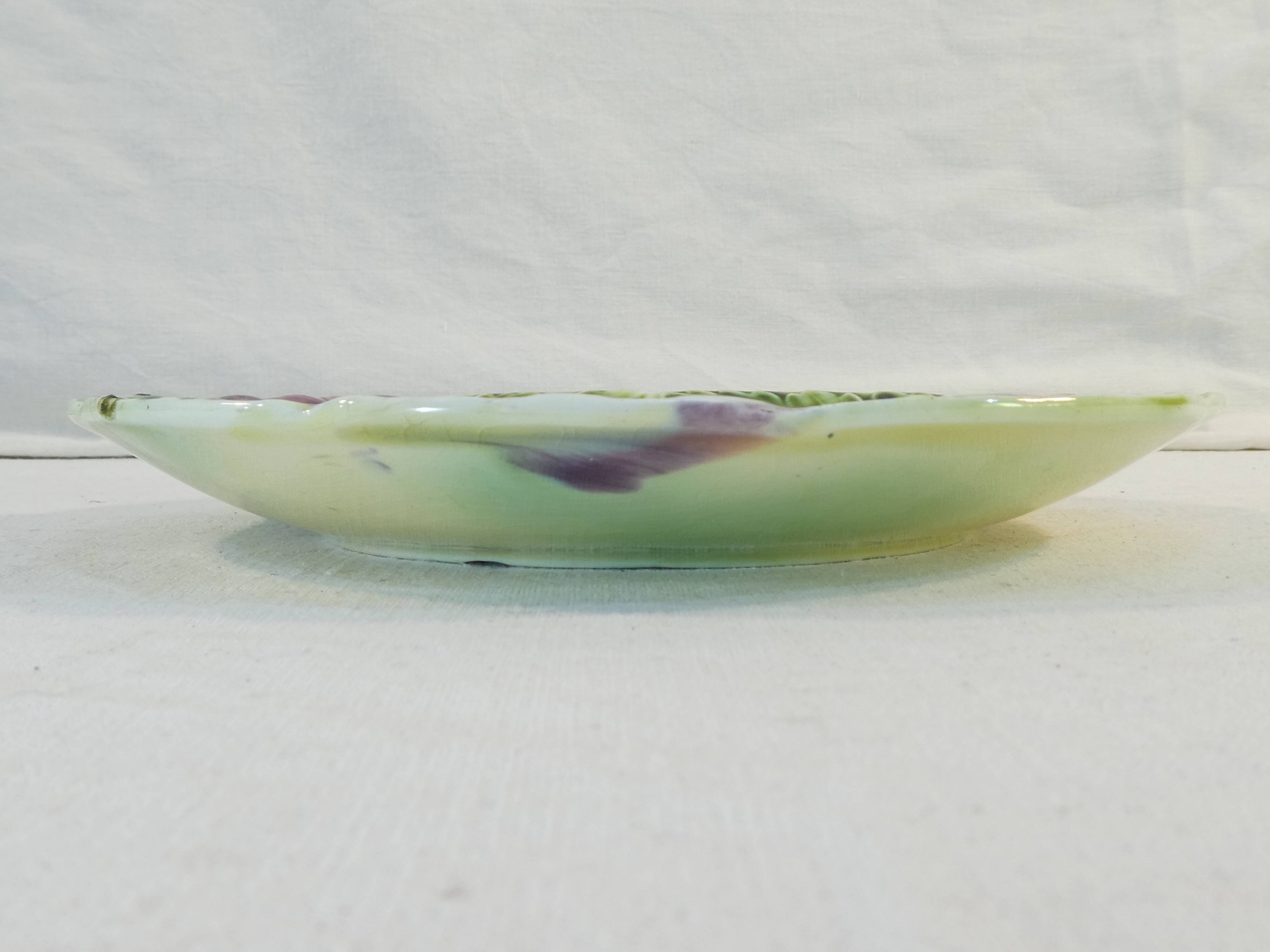 Plate of bunched barbotine and grape leaf