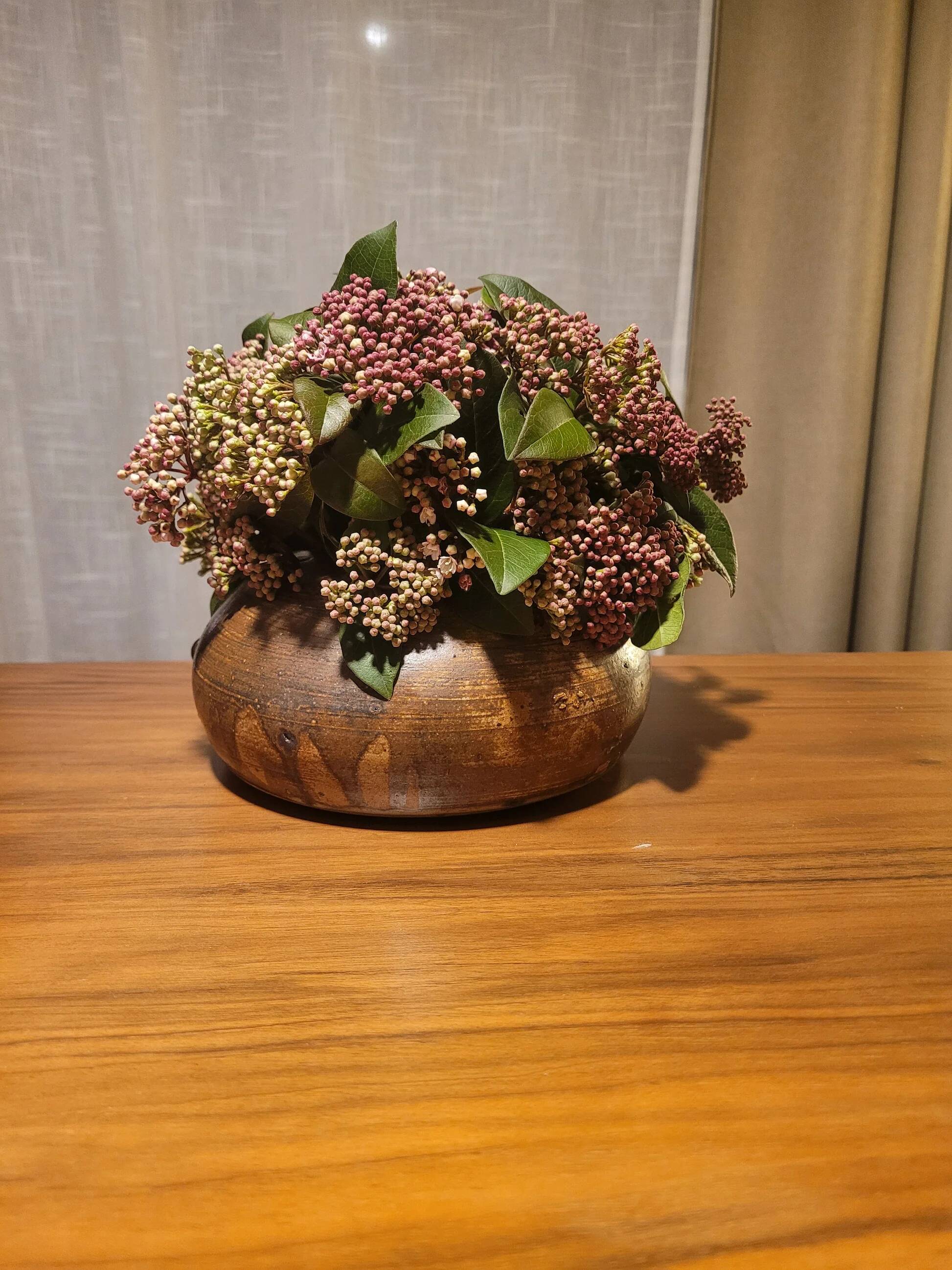 Vintage ceramic flower holder cushion