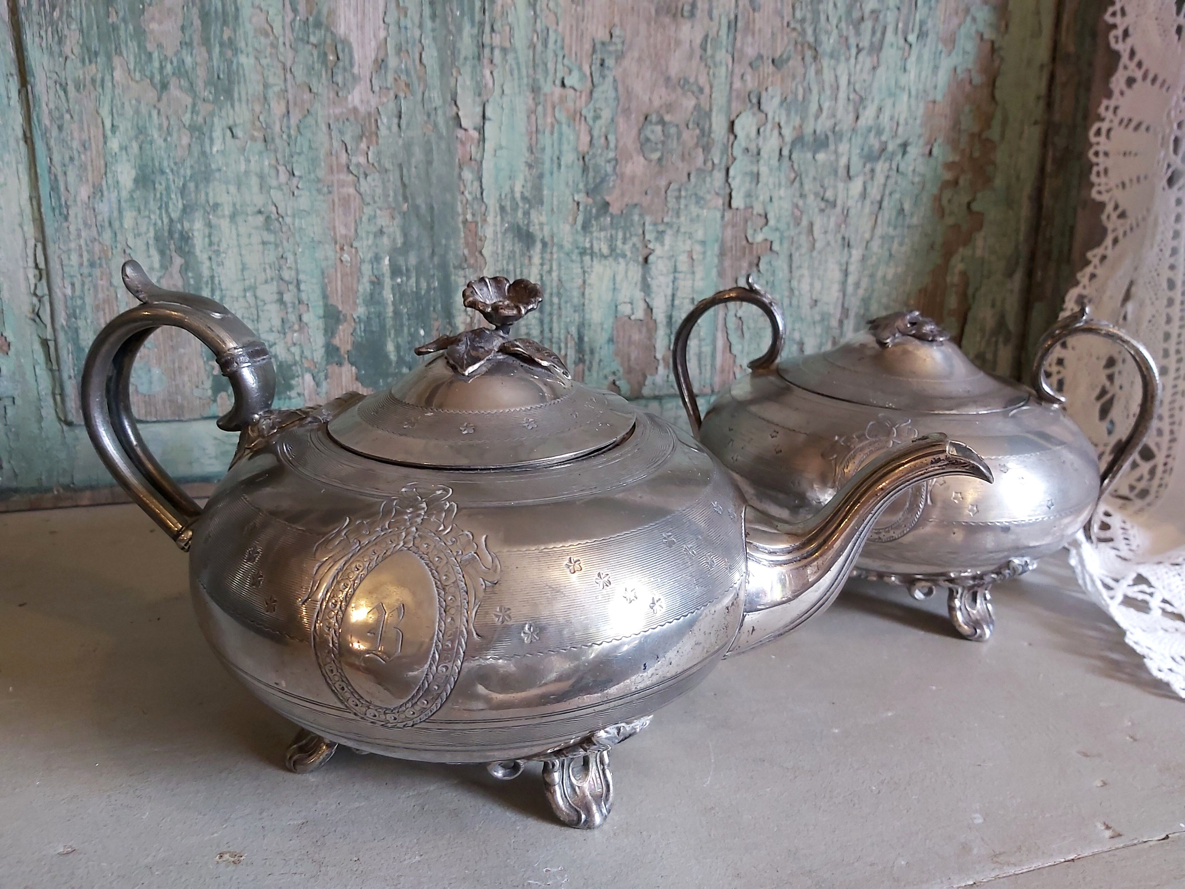 Teapot and sugar bowl set from James Dixon & Sons from Shefield in silver plating
