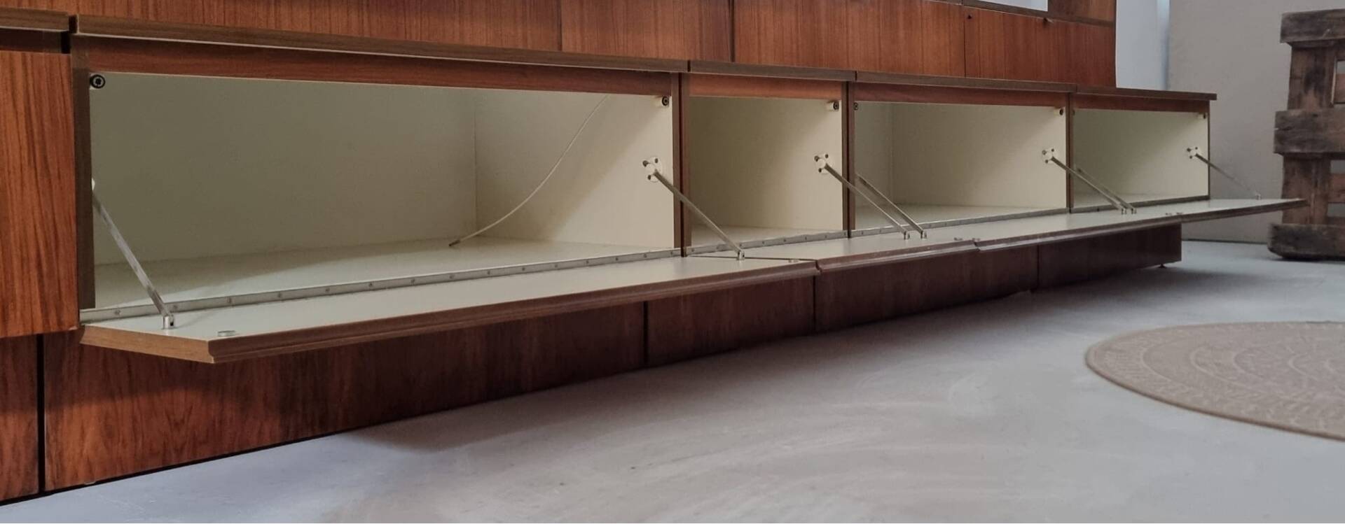 1970s wall system