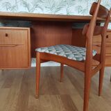 Bureau vintage en teak de 1960 de chez Swissteak avec chaise