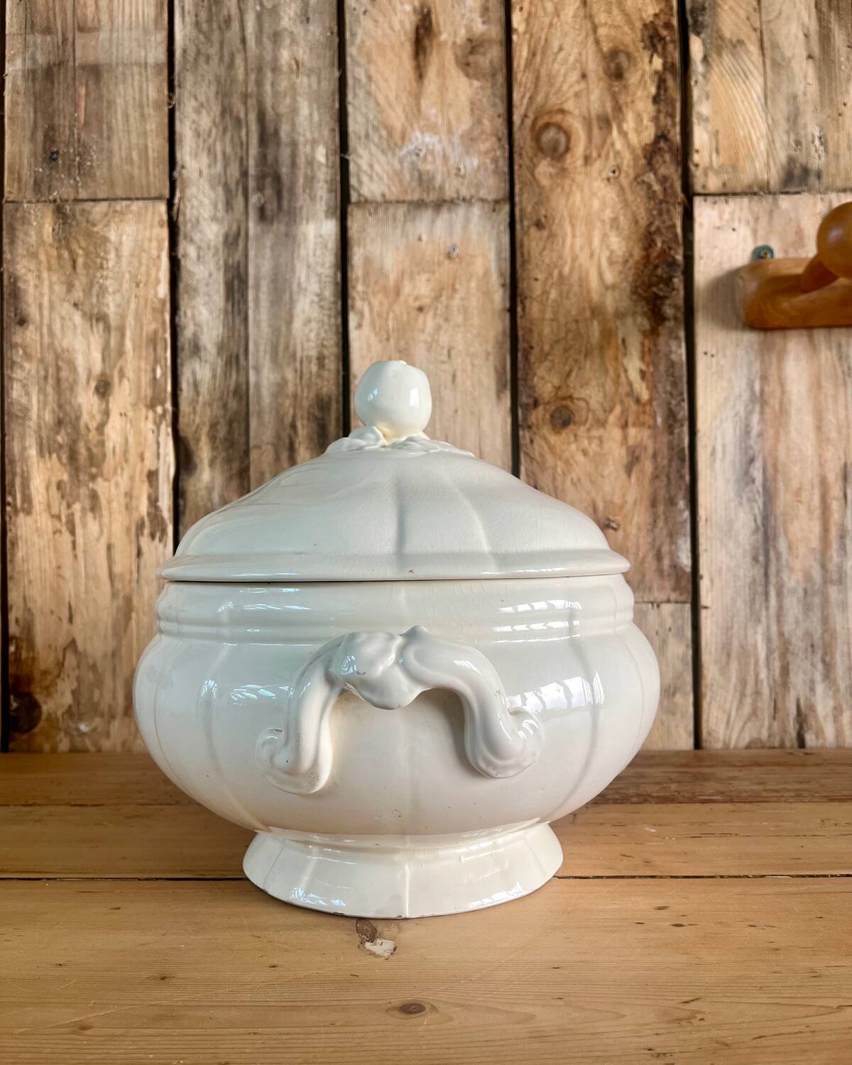 White iron earth soup tureen Sarreguemines