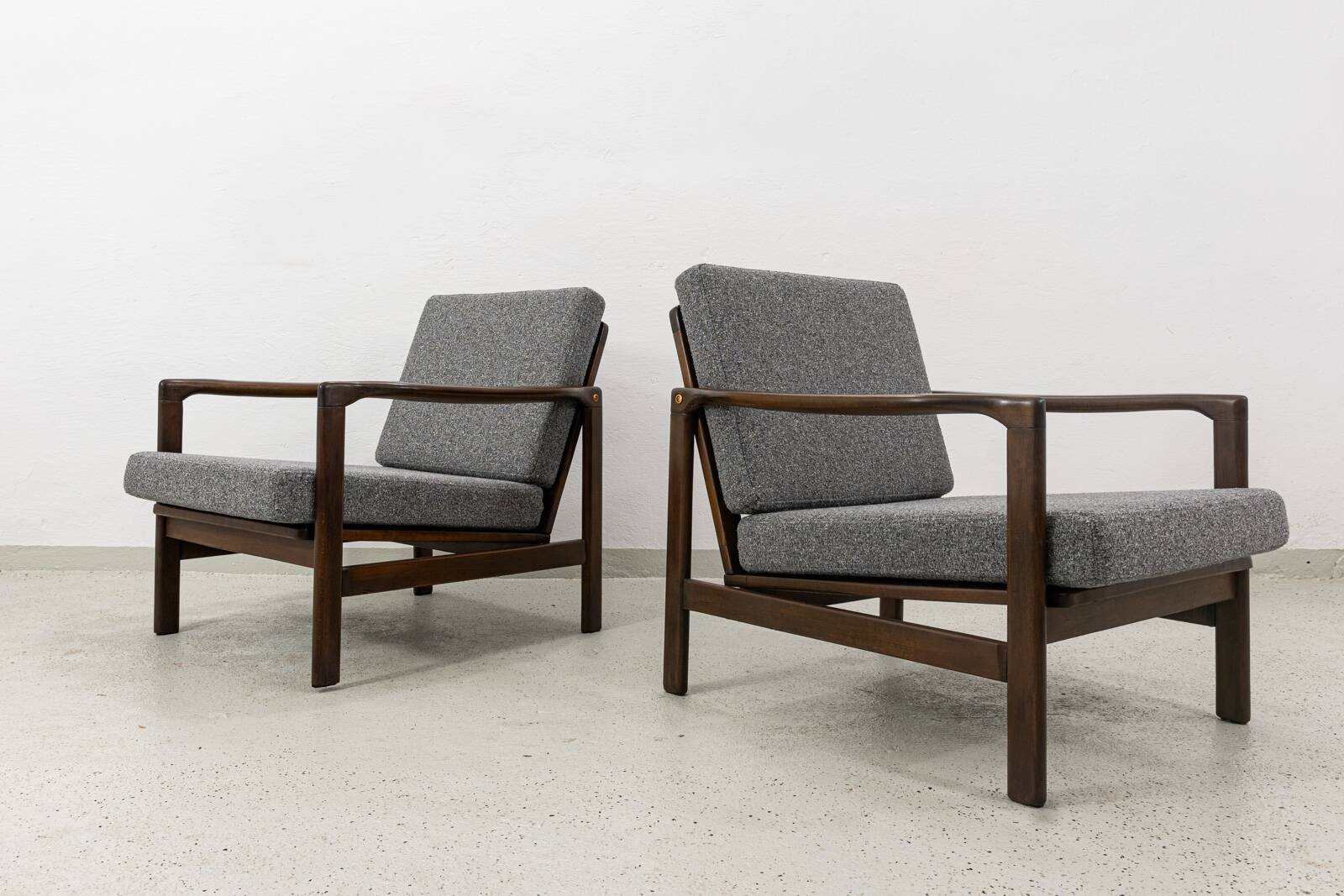 Vintage armchairs B-7522 designed by Zenon Bączyk, Poland, 1960s, set of 2