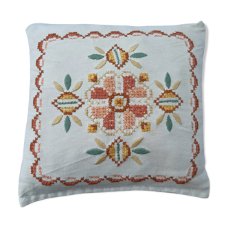 Coussin brodé années 50