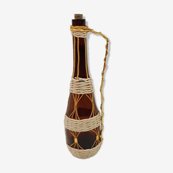 Bouteille en verre déco scoubidou et armature métal doré 31cm