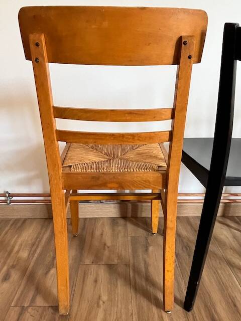 Set of 4 mismatched chairs