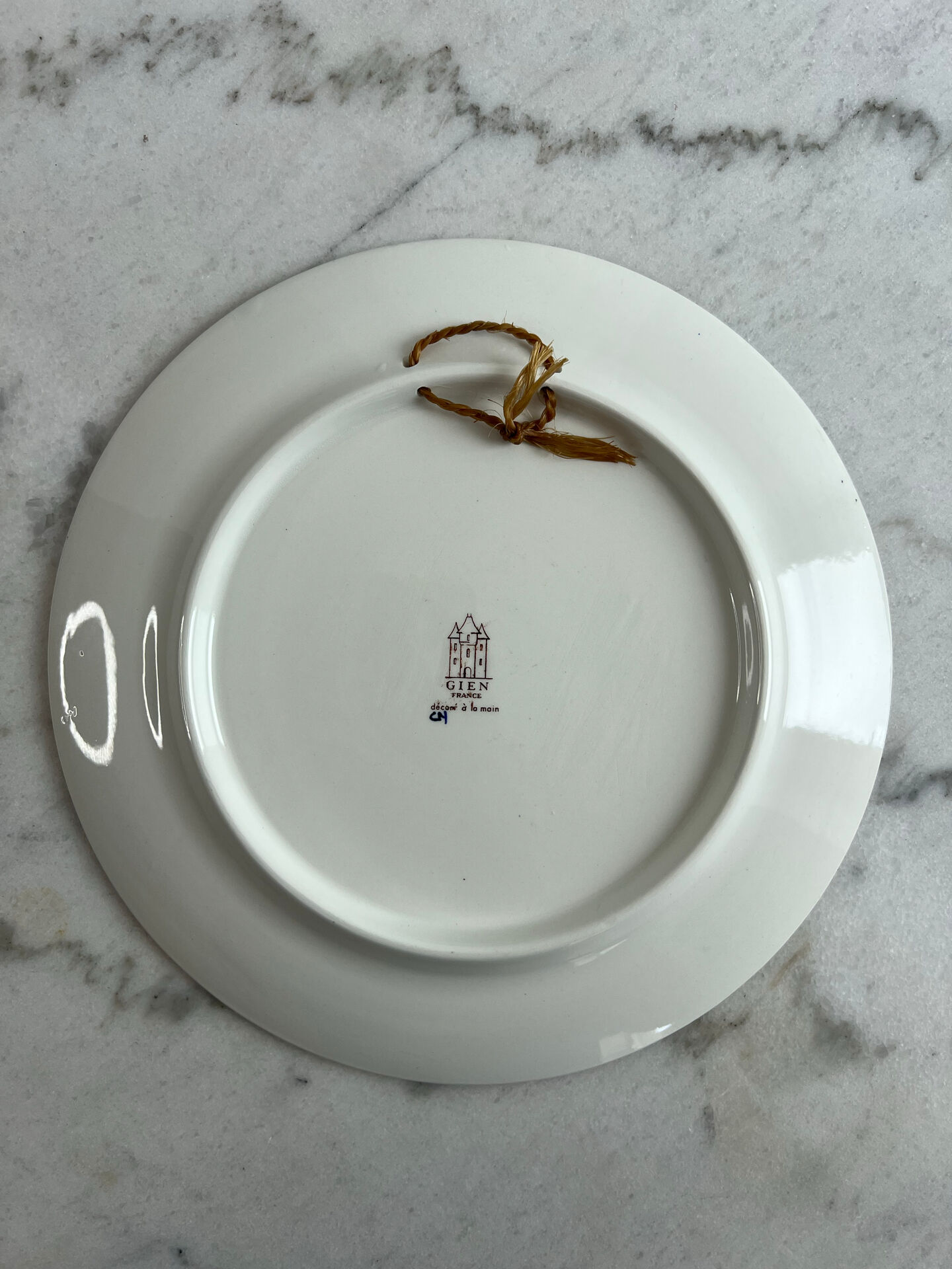 Pivoine gien assiette de présentation