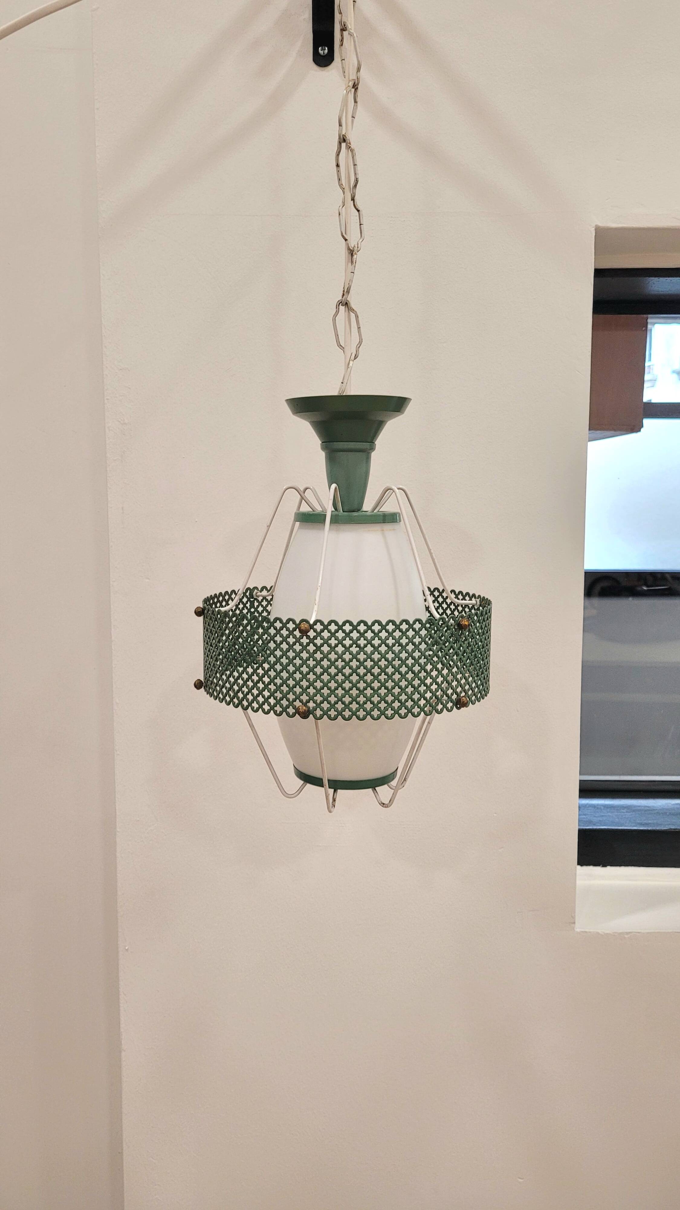 Green metal suspension