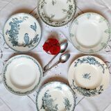 Assiettes creuses anciennes dépareillées en faïence terre de fer accompagnées d'une soupière