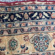Very beautiful antique Persian carpet Tabriz very fine silk 135x160 cm