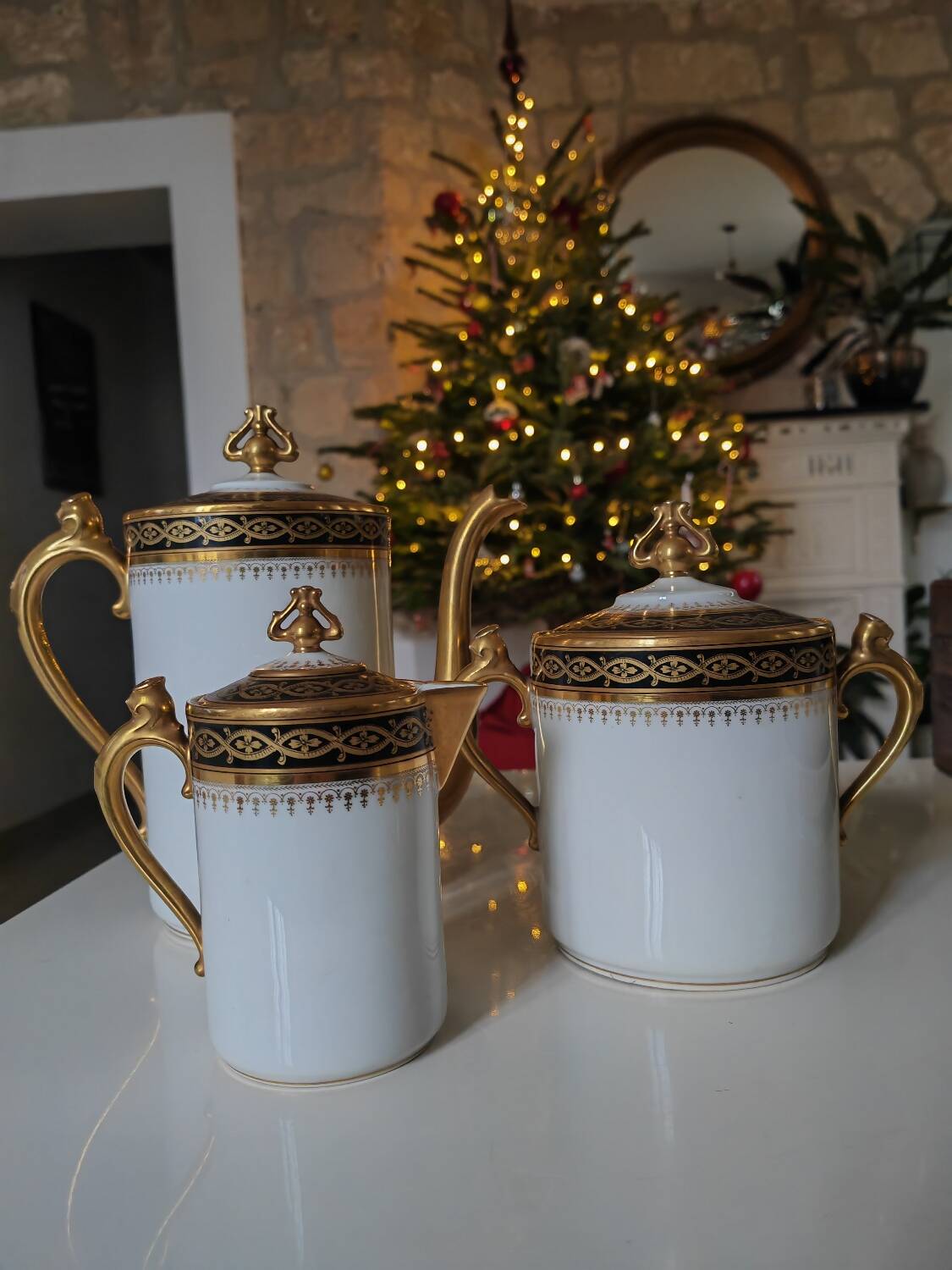 Chabrol and Poirier sugar box