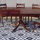 Table ronde, ouvrante, de style anglais