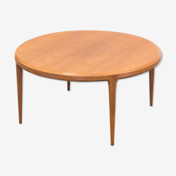 CFC Silkeborg round teak coffee table – Johannes Andersen