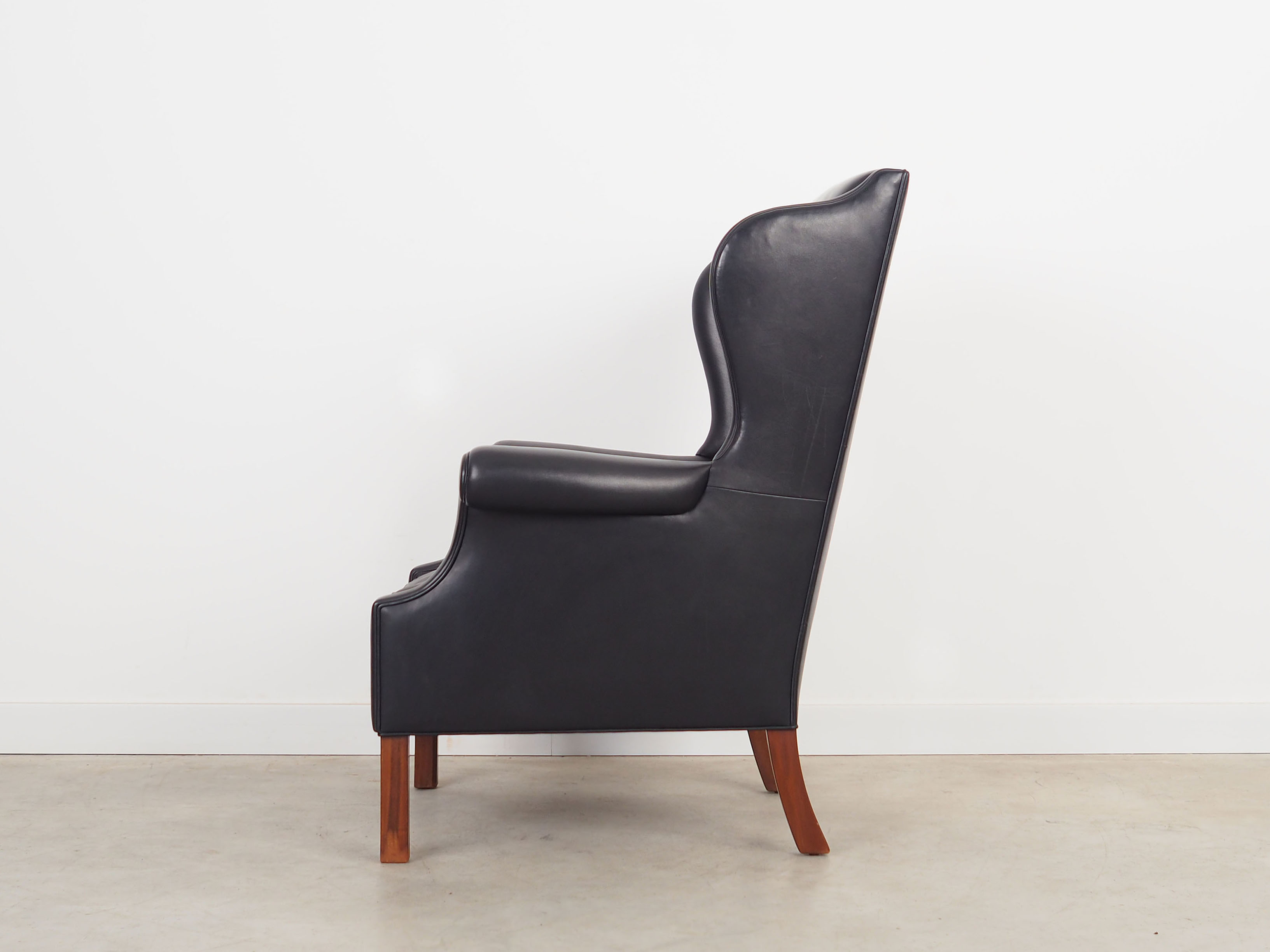 Black leather armchair, Danish design, 1970s, production: Denmark