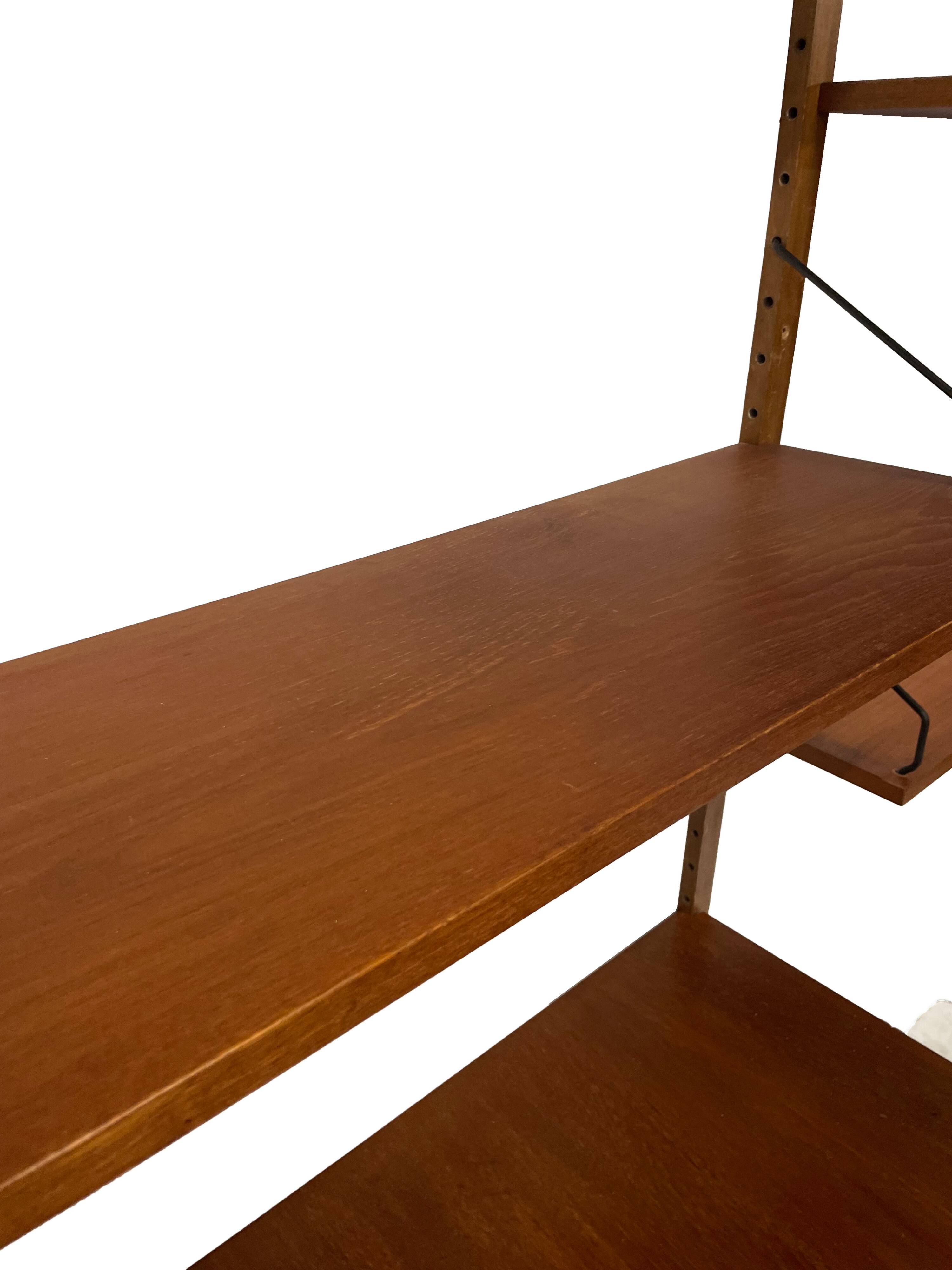 Vintage Poul Cadovius Royal System wandsysteem wandmeubel