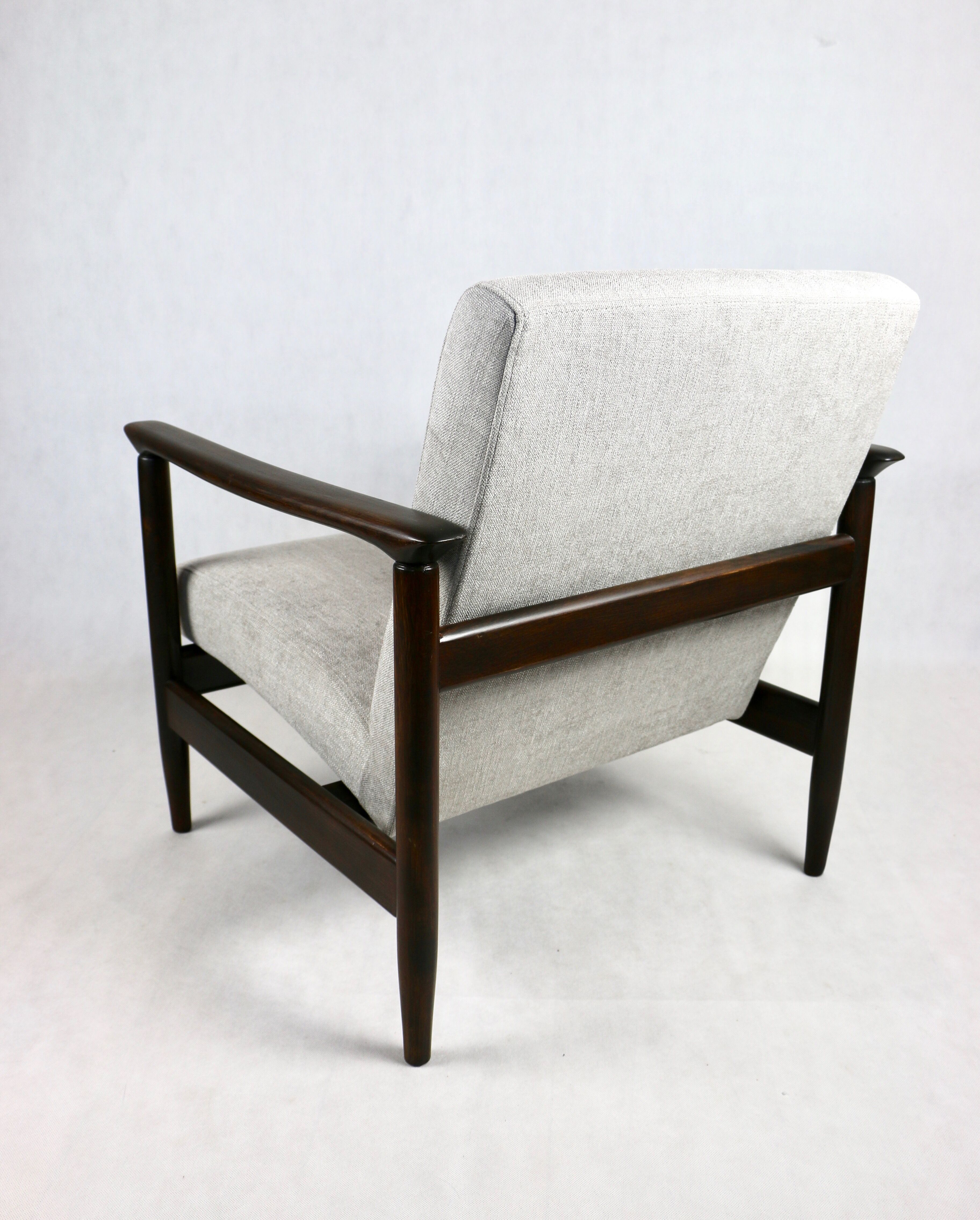 Light grey GFM-142 Chair by Edmund Homa, 1970s