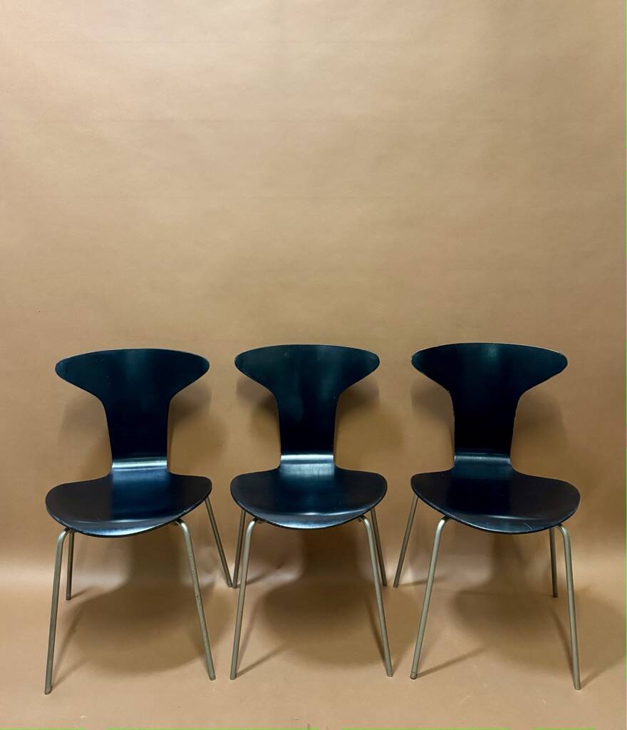 Arne Jacobsen chairs 3105 Mosquito