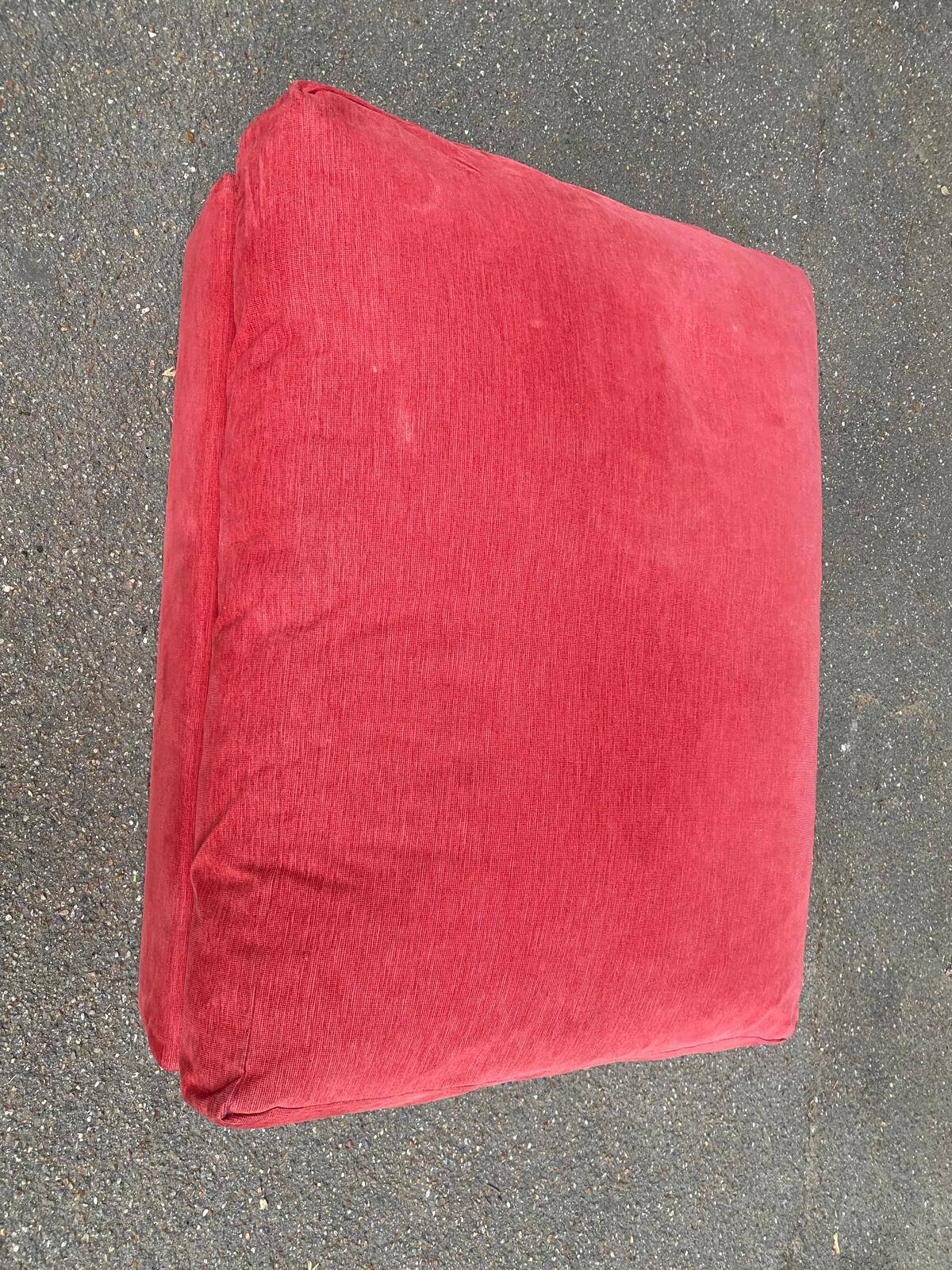 Large burgundy velvet pouf