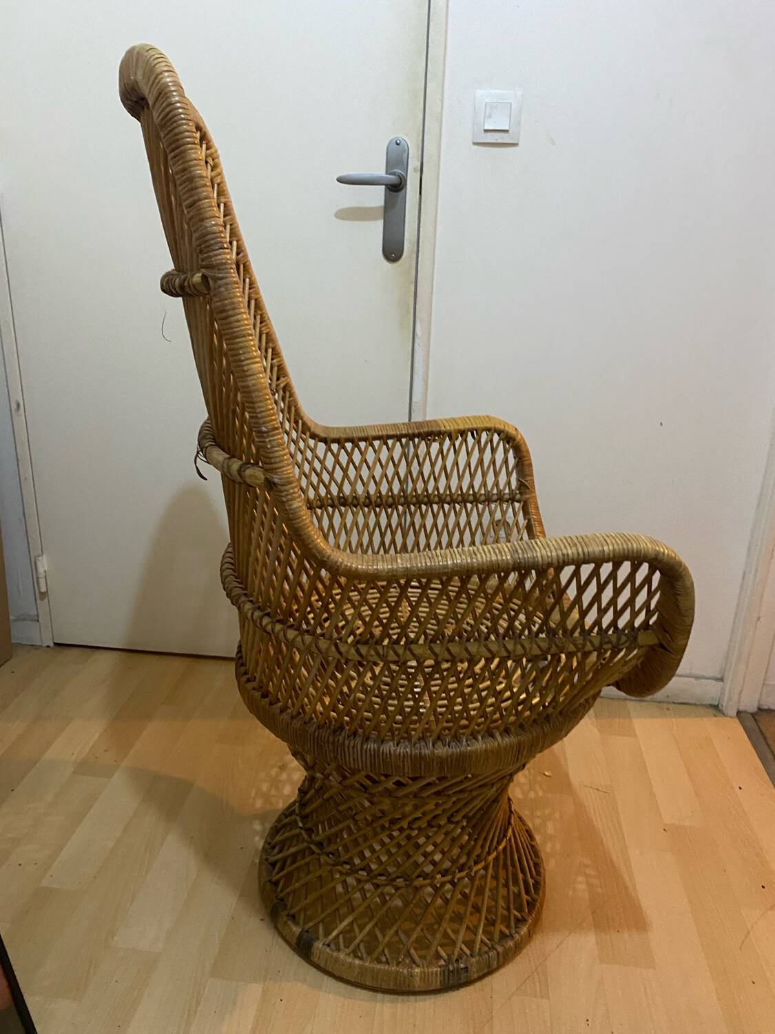 Vintage rattan armchair – High back – 1970s