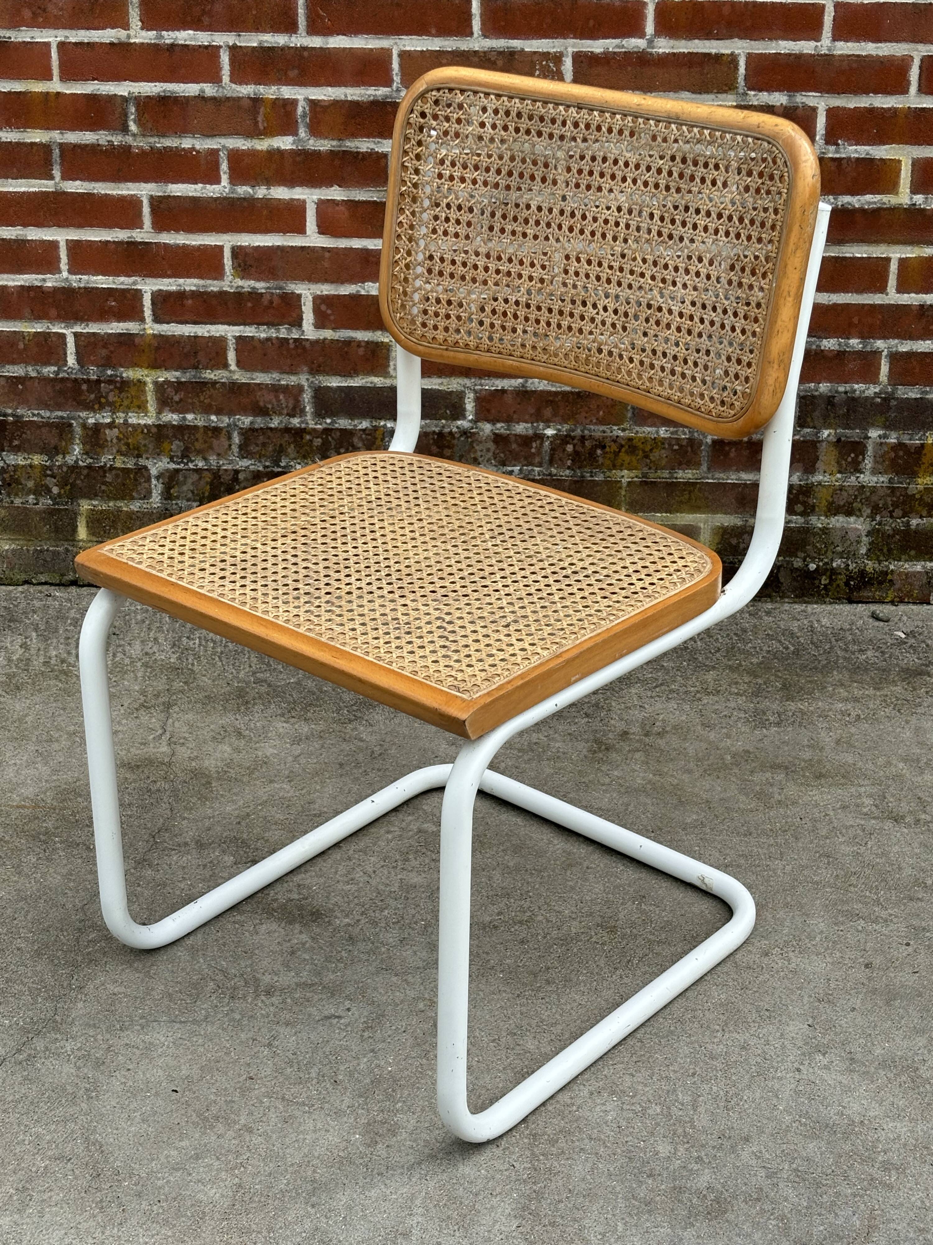 Cesca chair b32 model in white and wood by Marcel Breuer