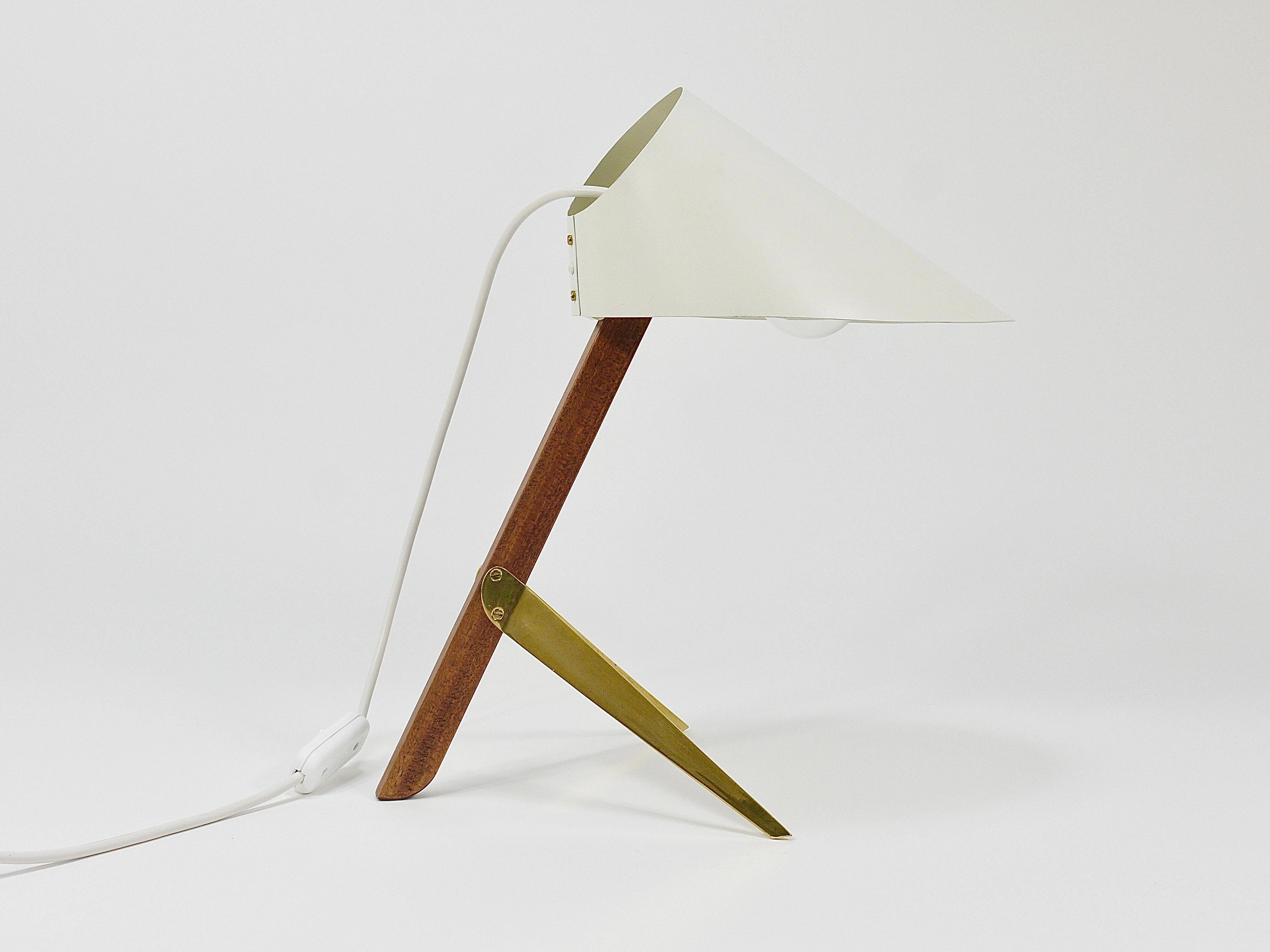 Two white desk lamps "Billy TL" by J.T. Kalmar, Vienna, mid-century style.