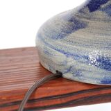 Lampe bleue en grès, abat jour en raphia, années 60