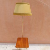 Lampadaire porte-revues vintage