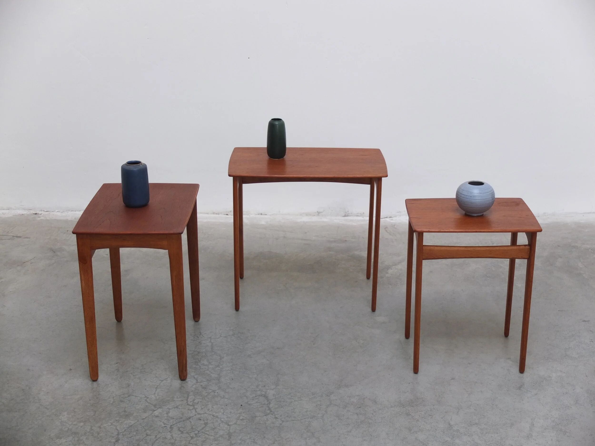 Nesting tables in teak & oak by Svend Åge Madsen, 1960s