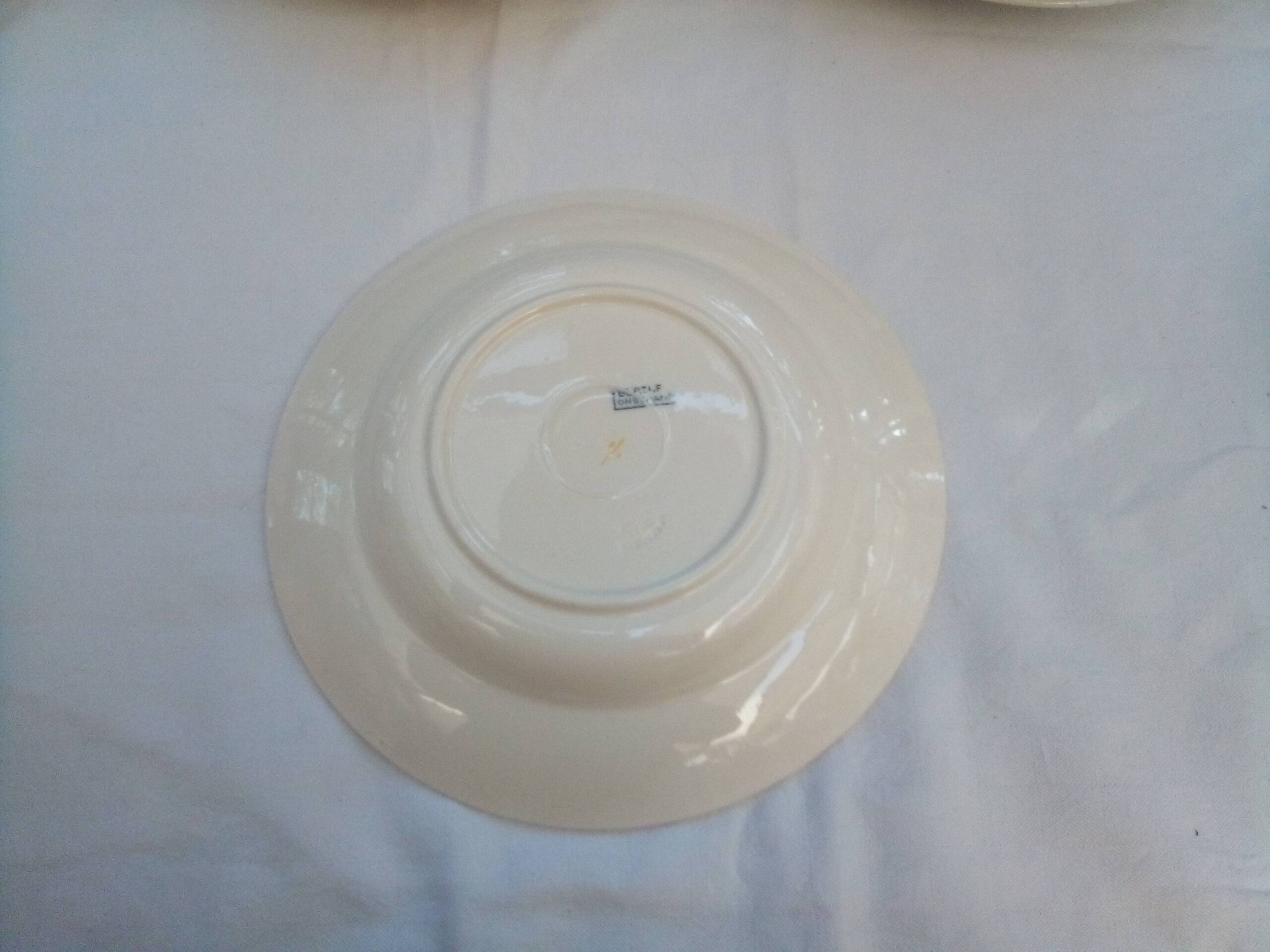 8 deep plates Terre de Fer Berthe / Longchamp
