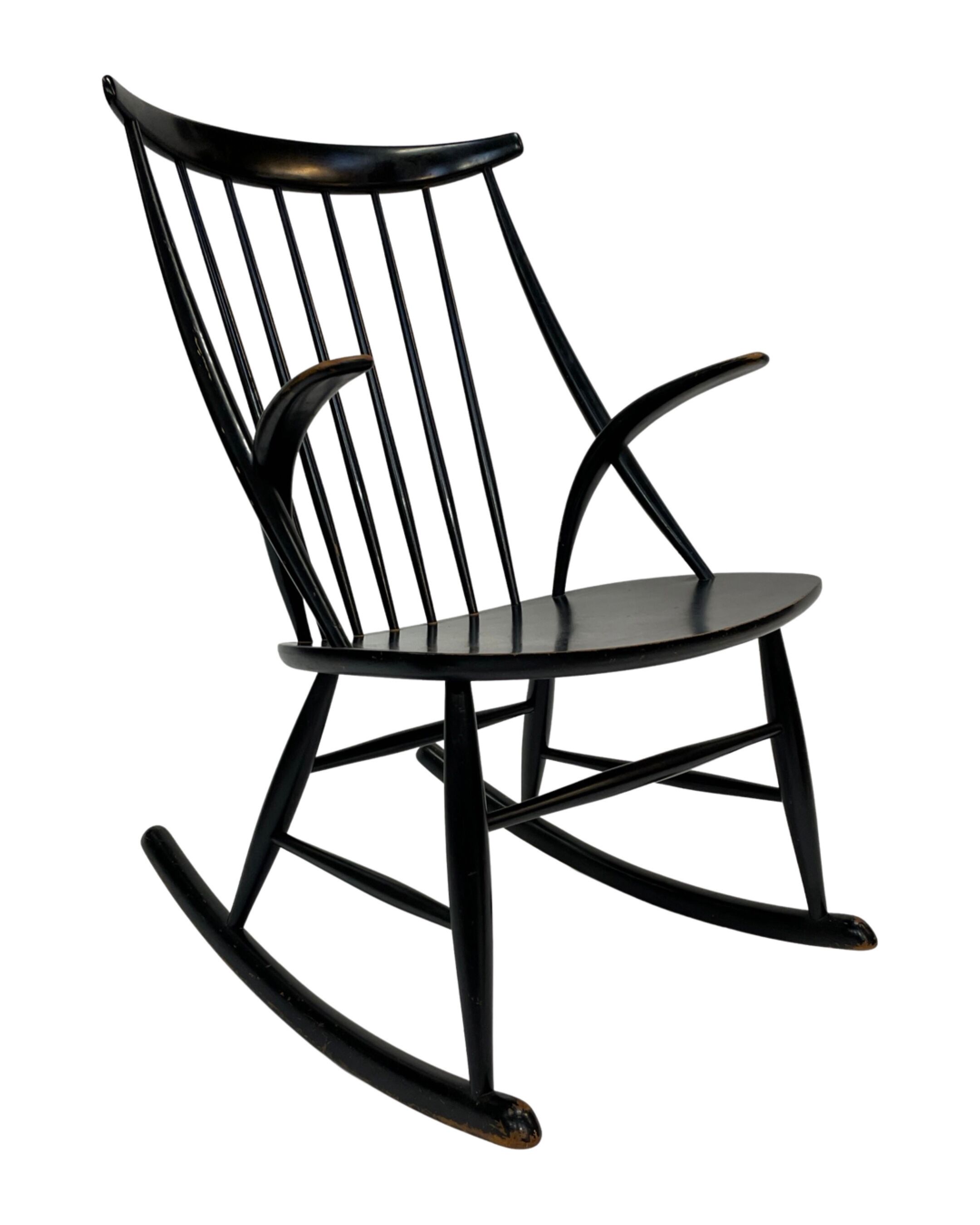Wikkelso Illum rocking chair Danish design