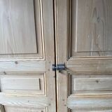 Armoire parisienne