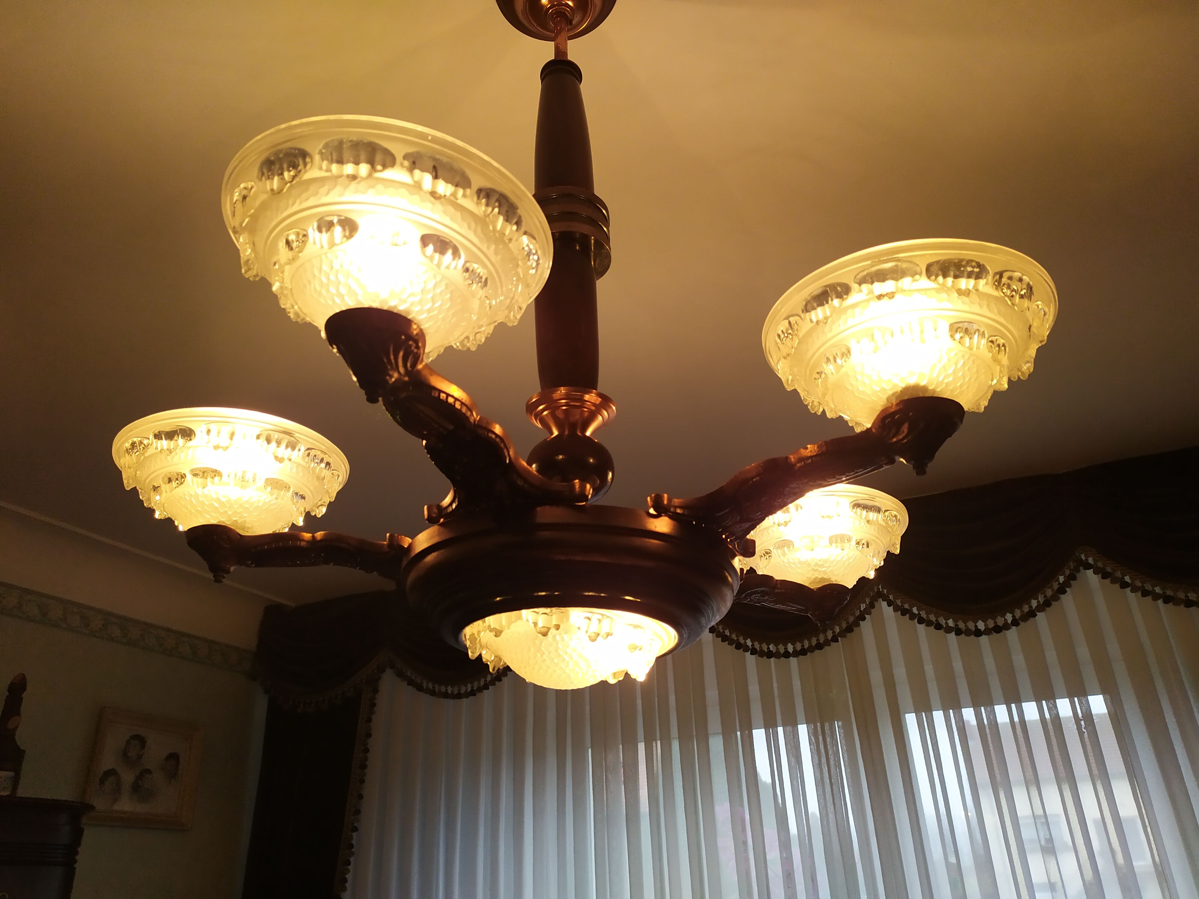 Chandelier lamp ezan 5 branch signed