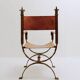 Fauteuil curule en fer forgé et cuir