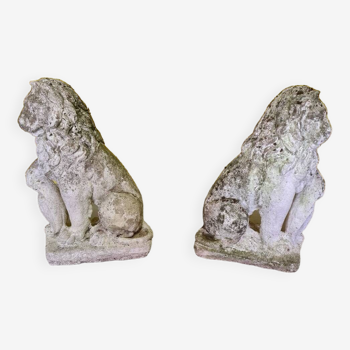 Set Of Concrete Sitting Lions With Coat Of Arms, 20th Century