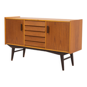 Scandinavian two-tone teak row from the 60s