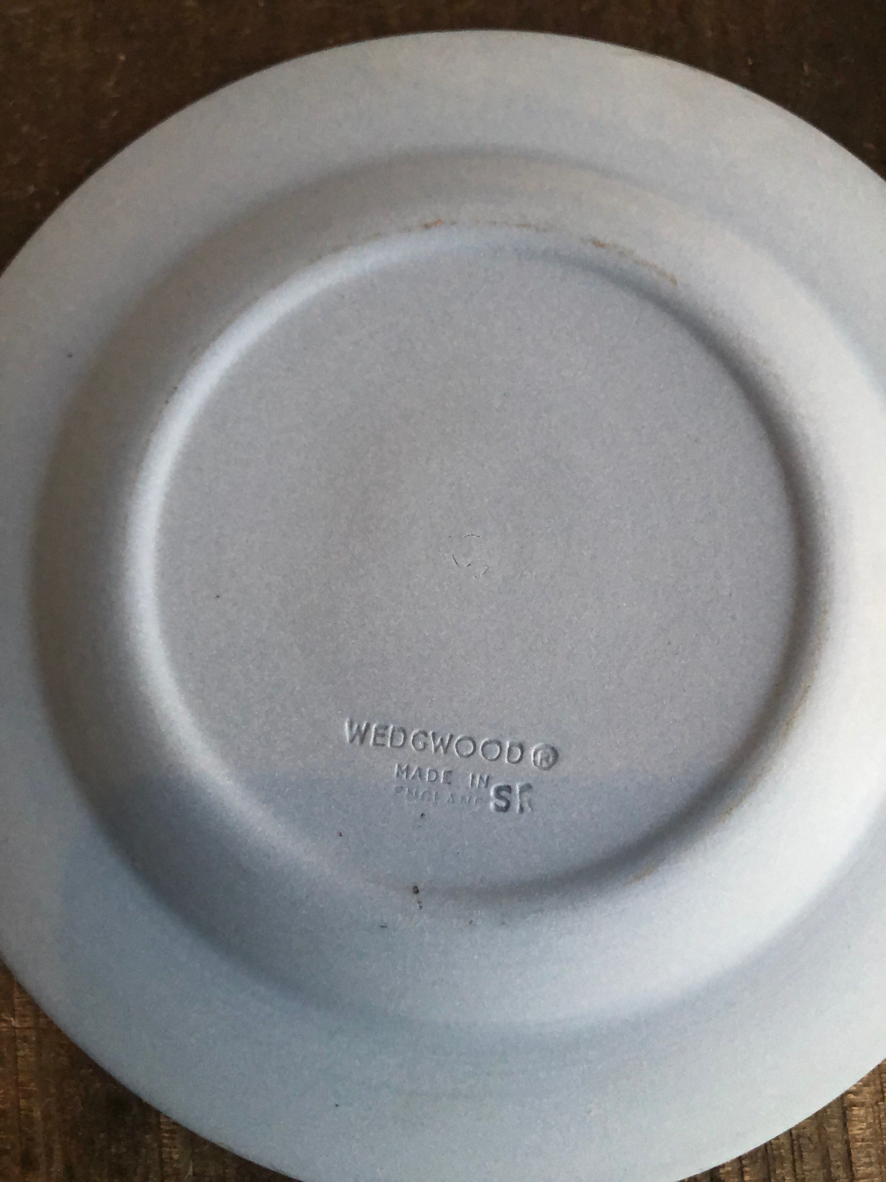 Boite et coupelle en porcelaine de Wedgwood
