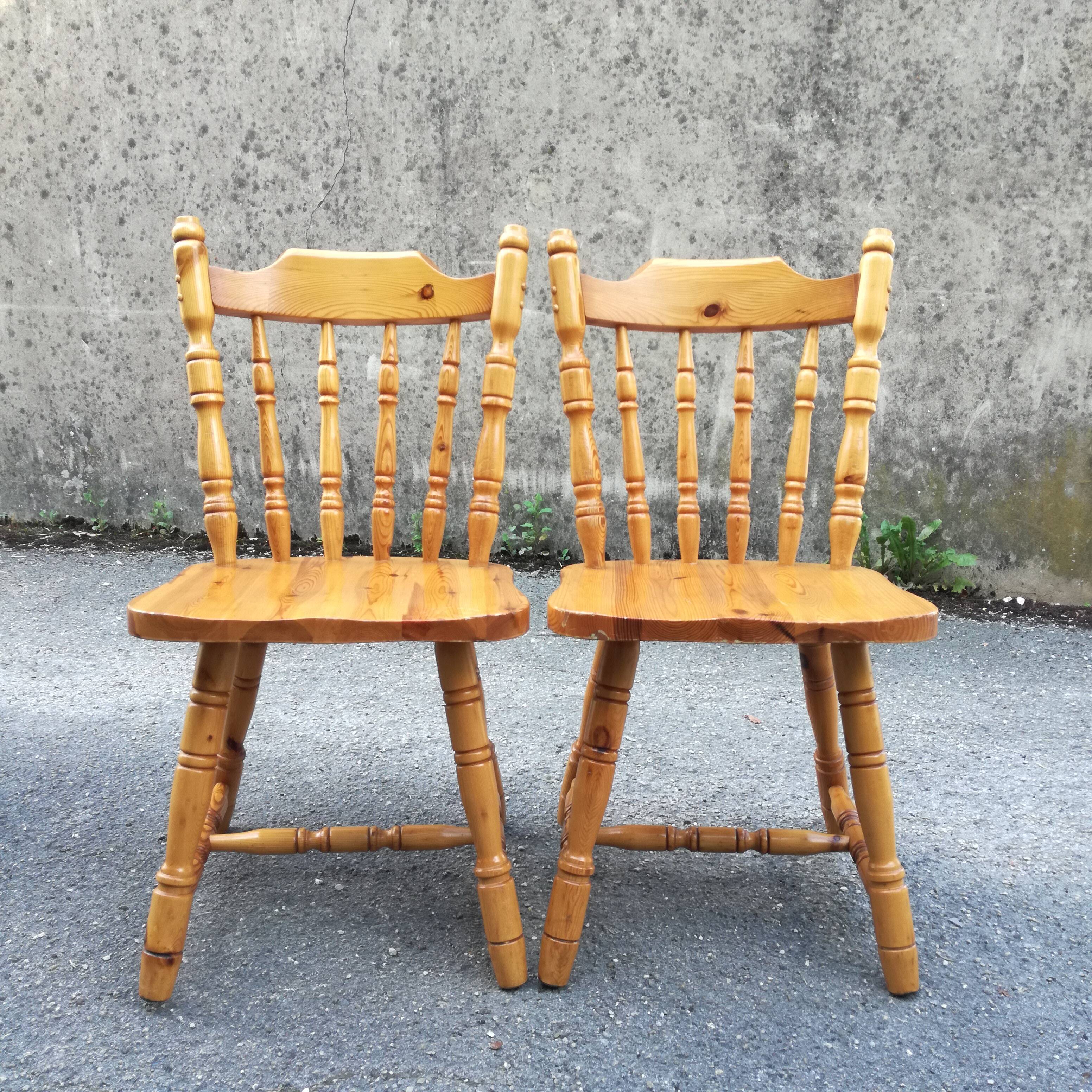Chairs with pine bars