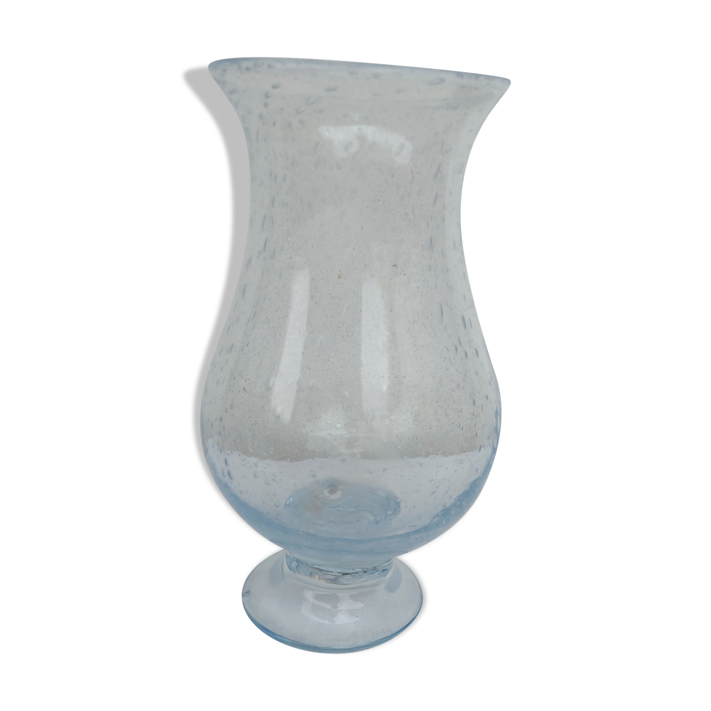 Vase , biot photophore of blue color