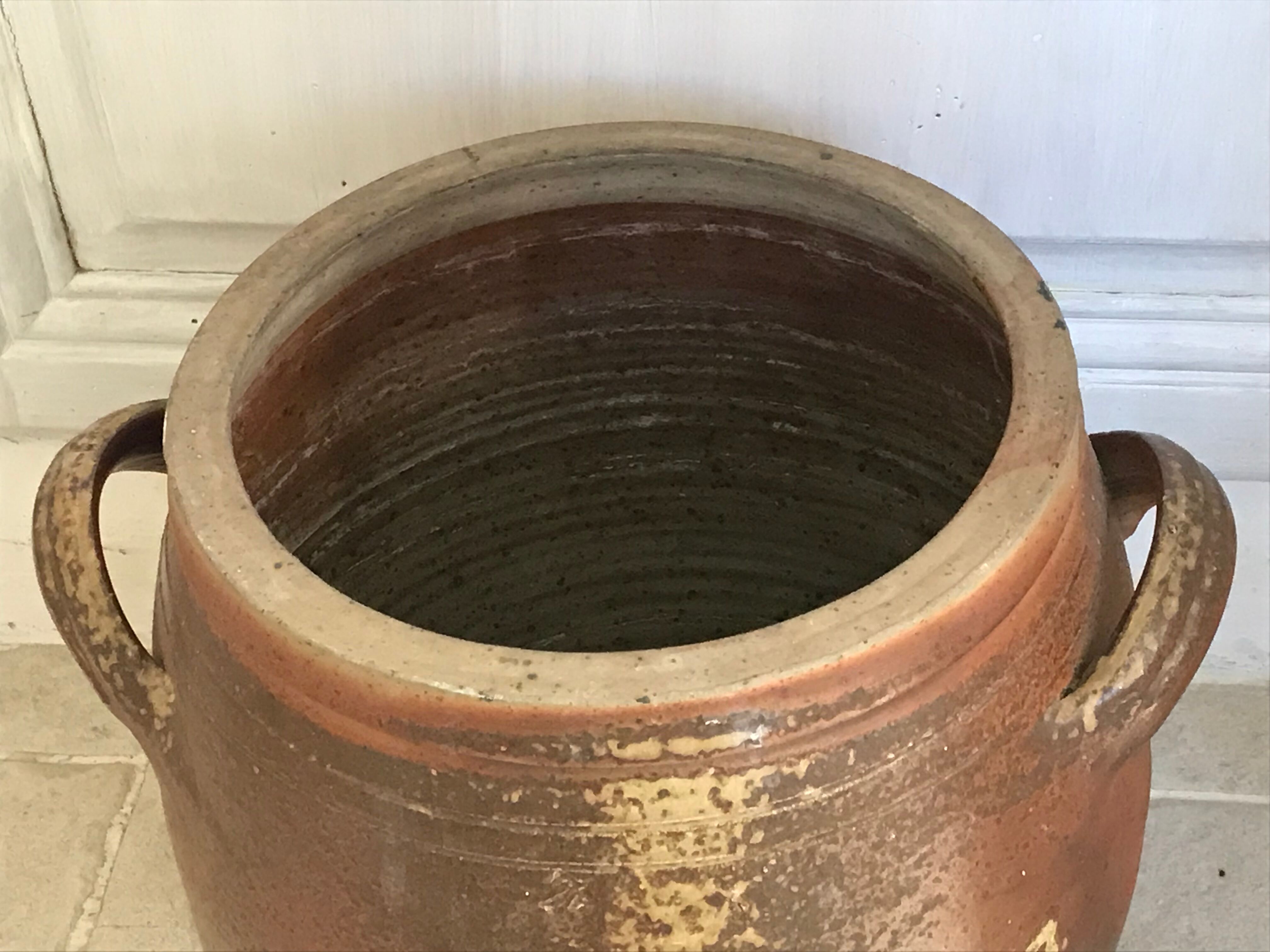 Glazed sandstone jar