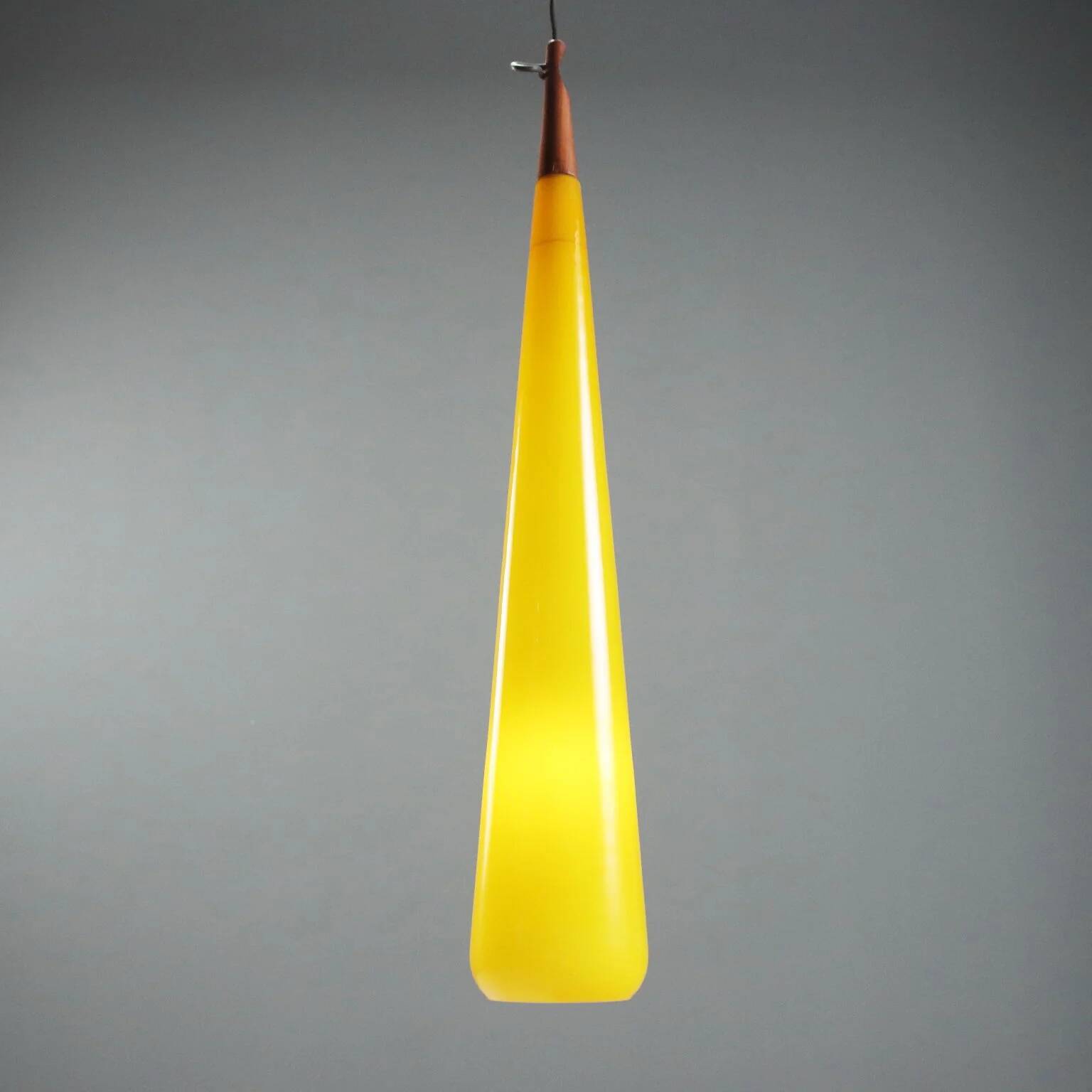 1960s yellow Murano glass pendant light