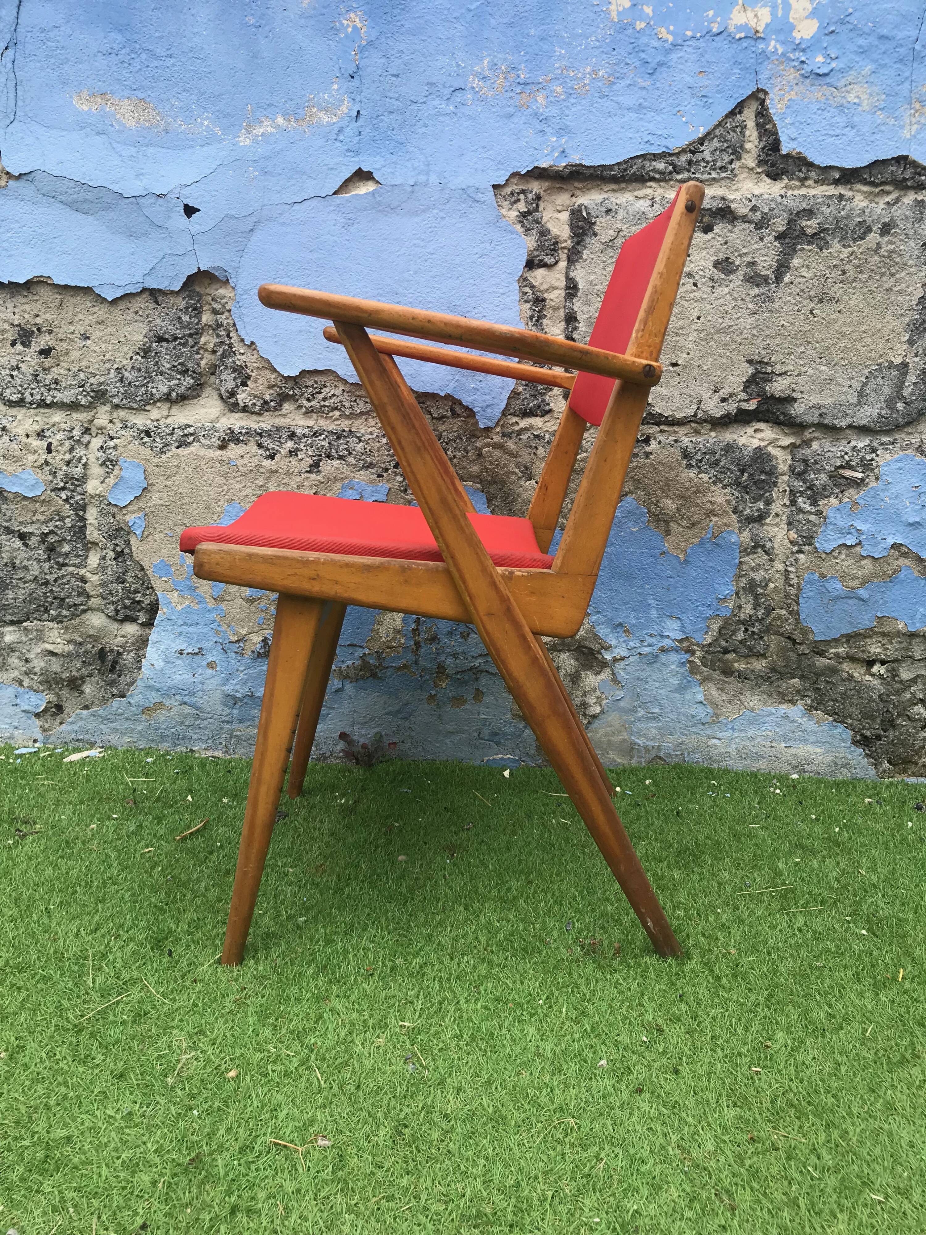 Armchair vintage bridge