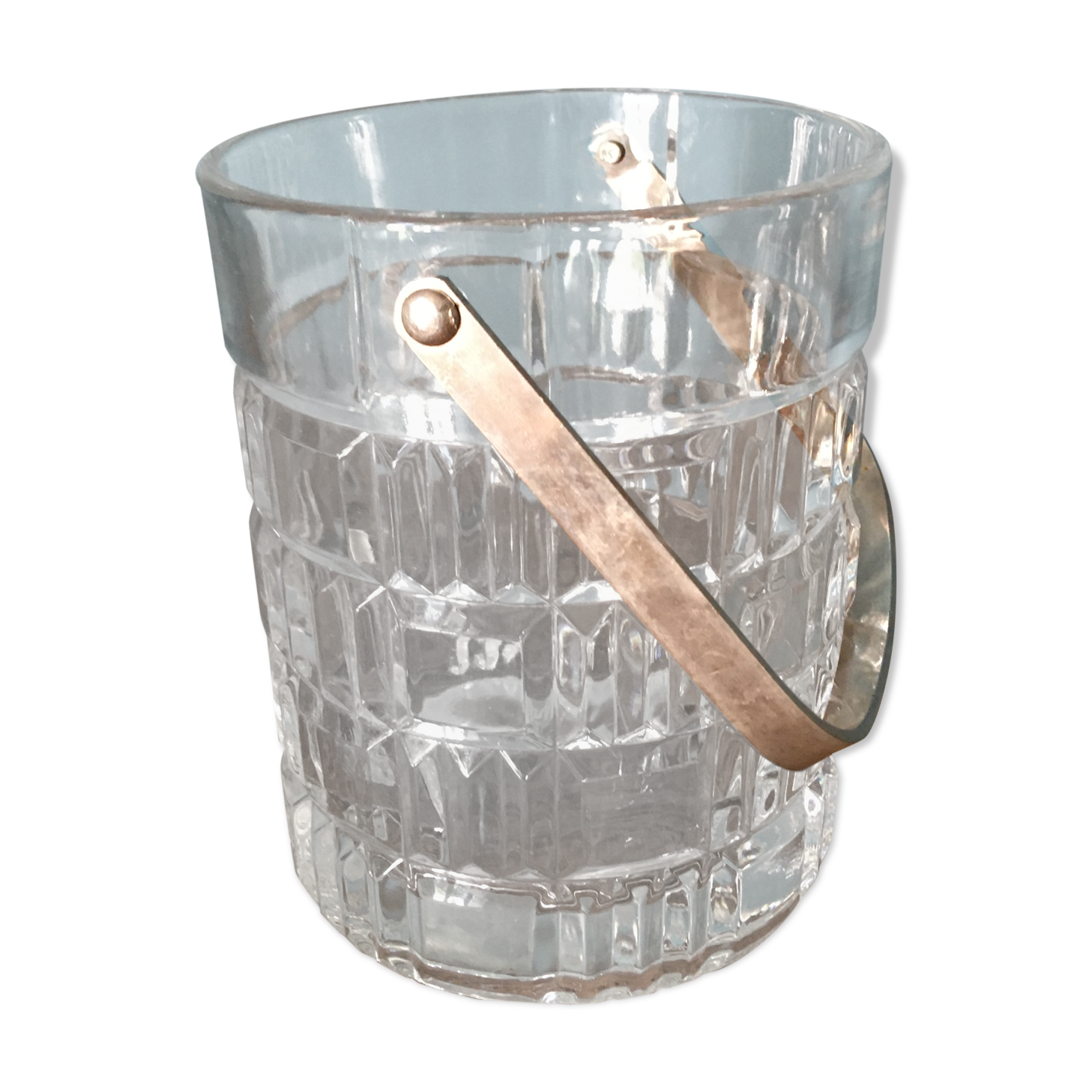 Chiseled glass ice bucket