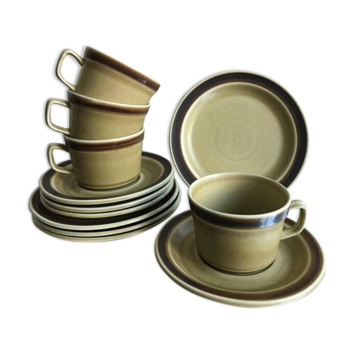 Set de 4 assiettes, soucoupes, tasses Stavangerflint en grès fin