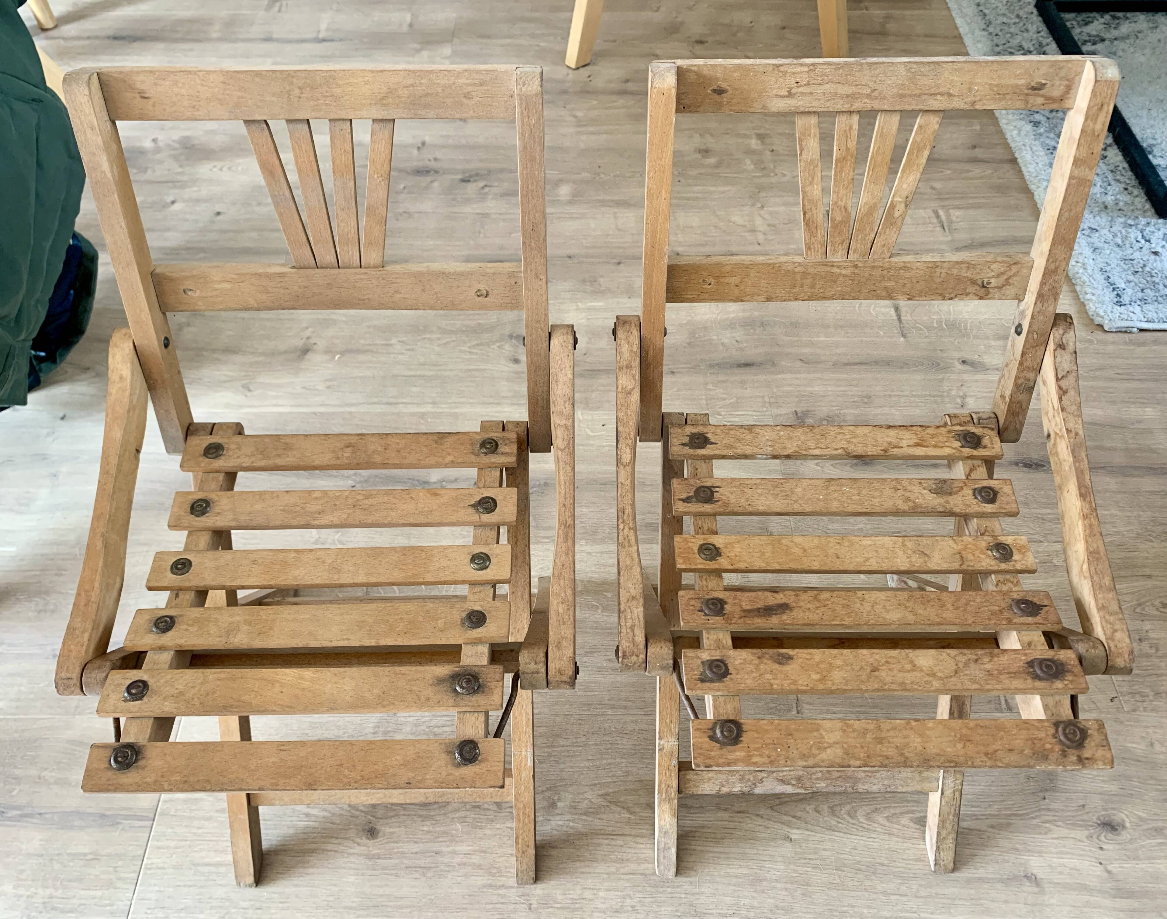 Set of 2 folding chairs for children from the 50s/60s
