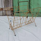 Vintage vinyl magazine rack