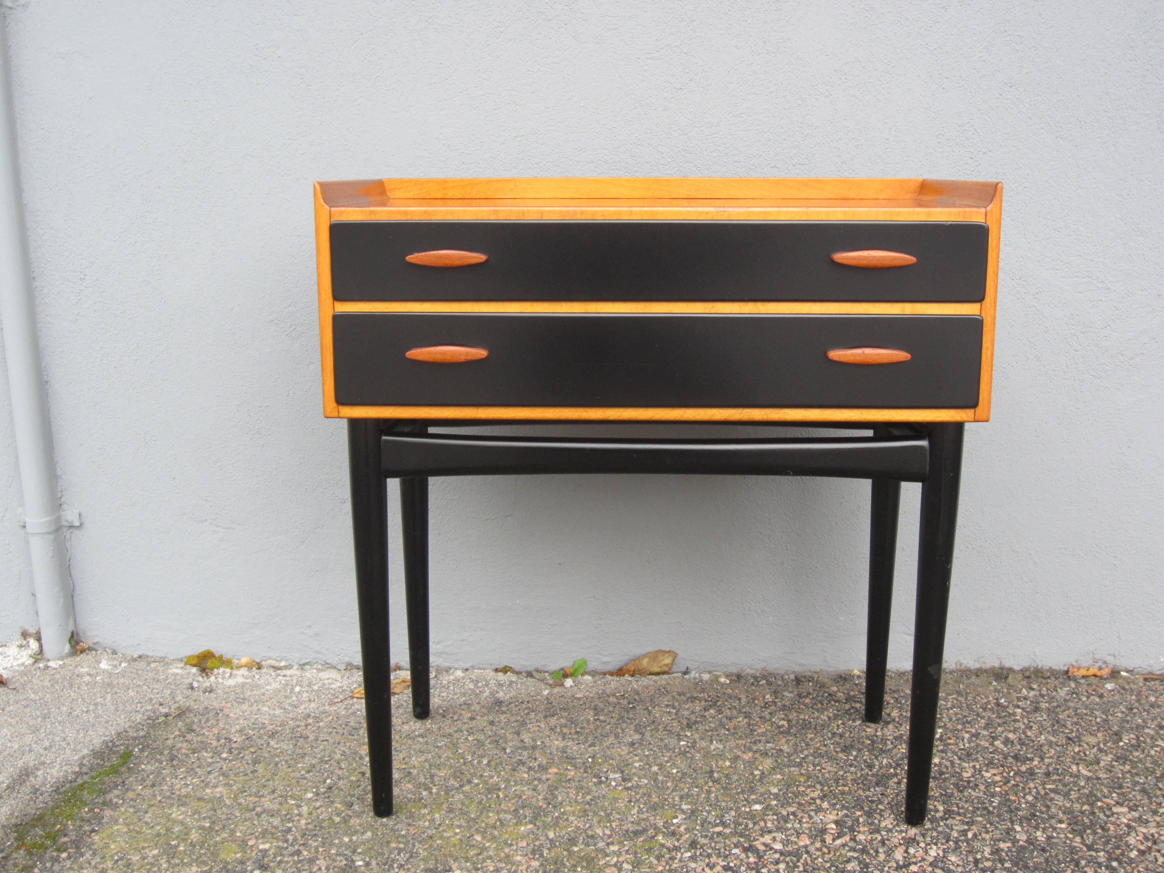 Scandinavian teak chest of drawers Treman Möbelfabrik