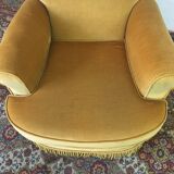 Large-format toad chair